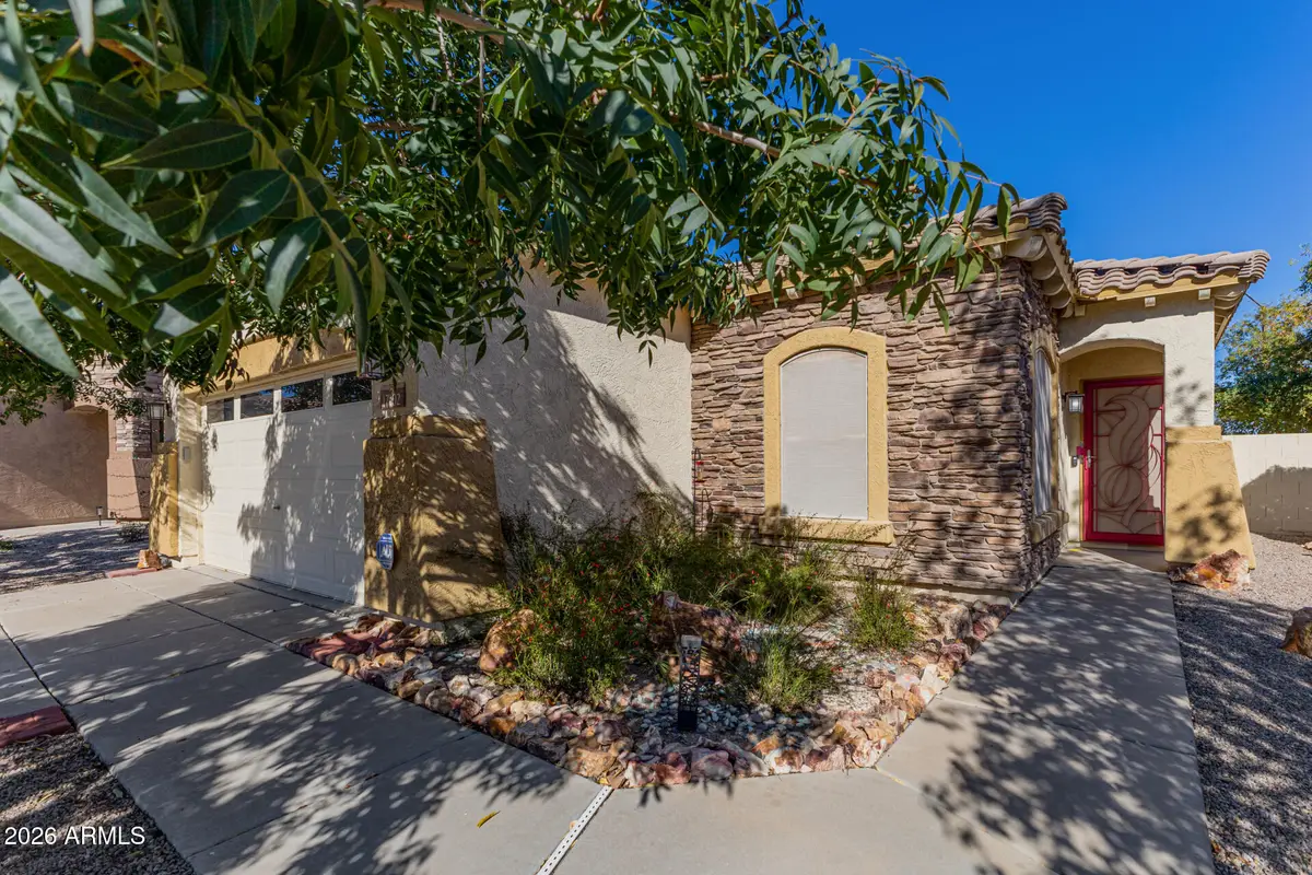 17102 W Saguaro Lane, Surprise, AZ 85388 - Image #1