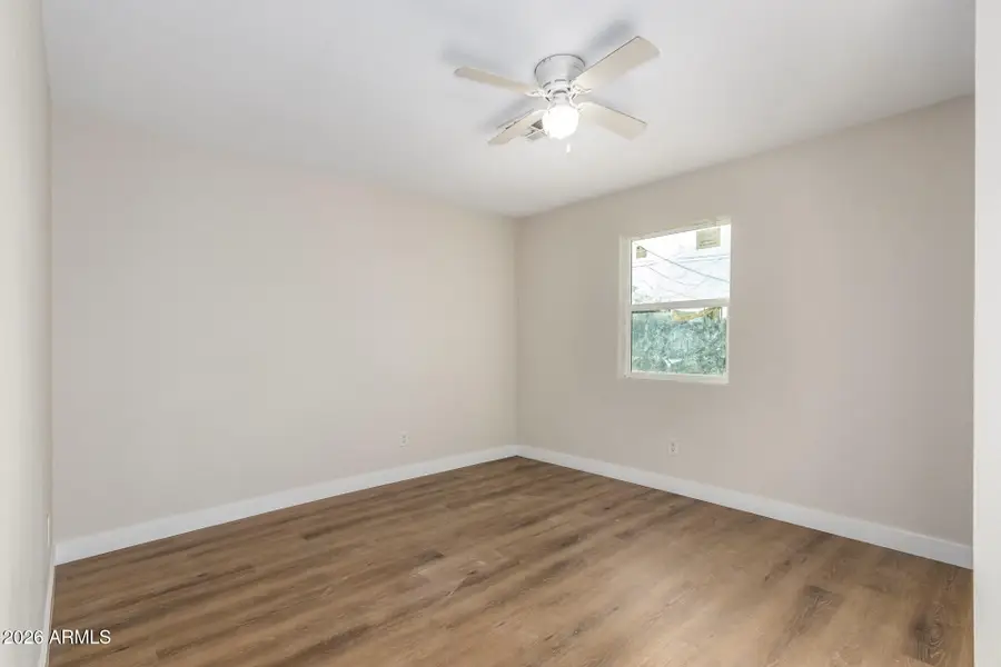 914 S 30th Drive, Phoenix, AZ 85009 - Image #2