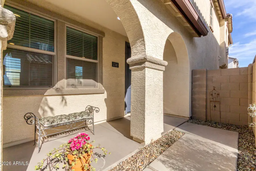 5740 W Raymond Street, Phoenix, AZ 85043 - Image #2