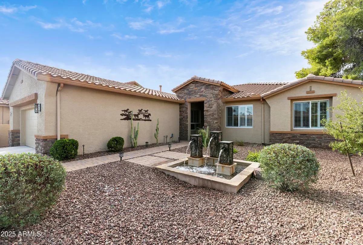 10061 E Coopers Hawk Drive, Sun Lakes, AZ 85248 - Image #1