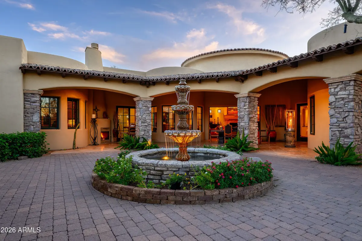 35502 N Canyon Crossings Drive, Cave Creek, AZ 85331 - Image #1