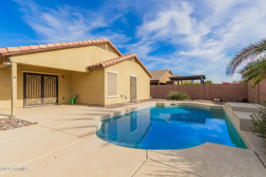 18641 W Larkspur Drive, Goodyear, AZ 85338 - Image #2