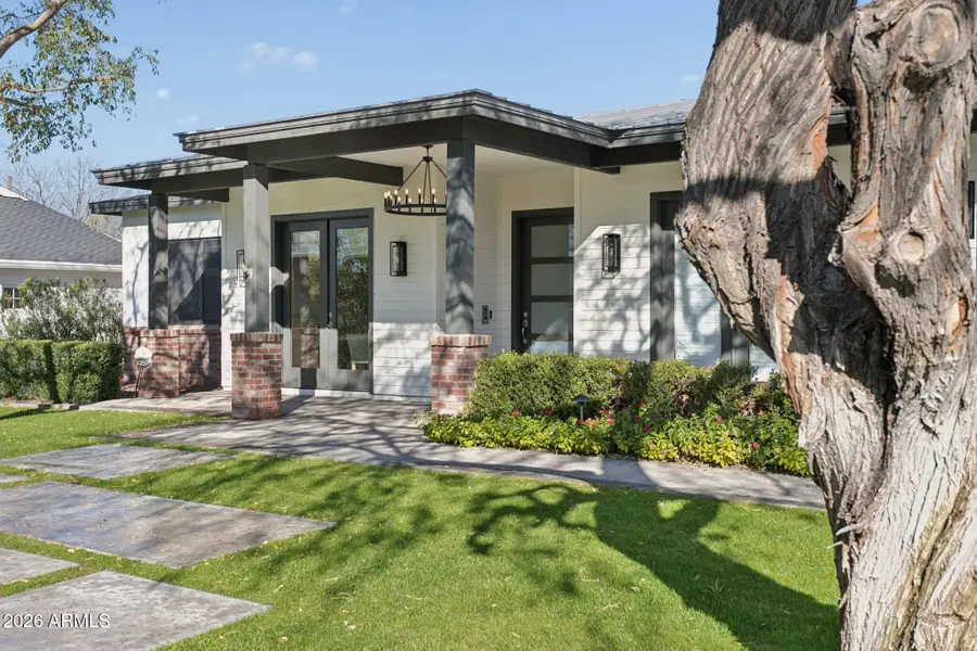 3924 E Roma Avenue, Phoenix, AZ 85018 - Image #2