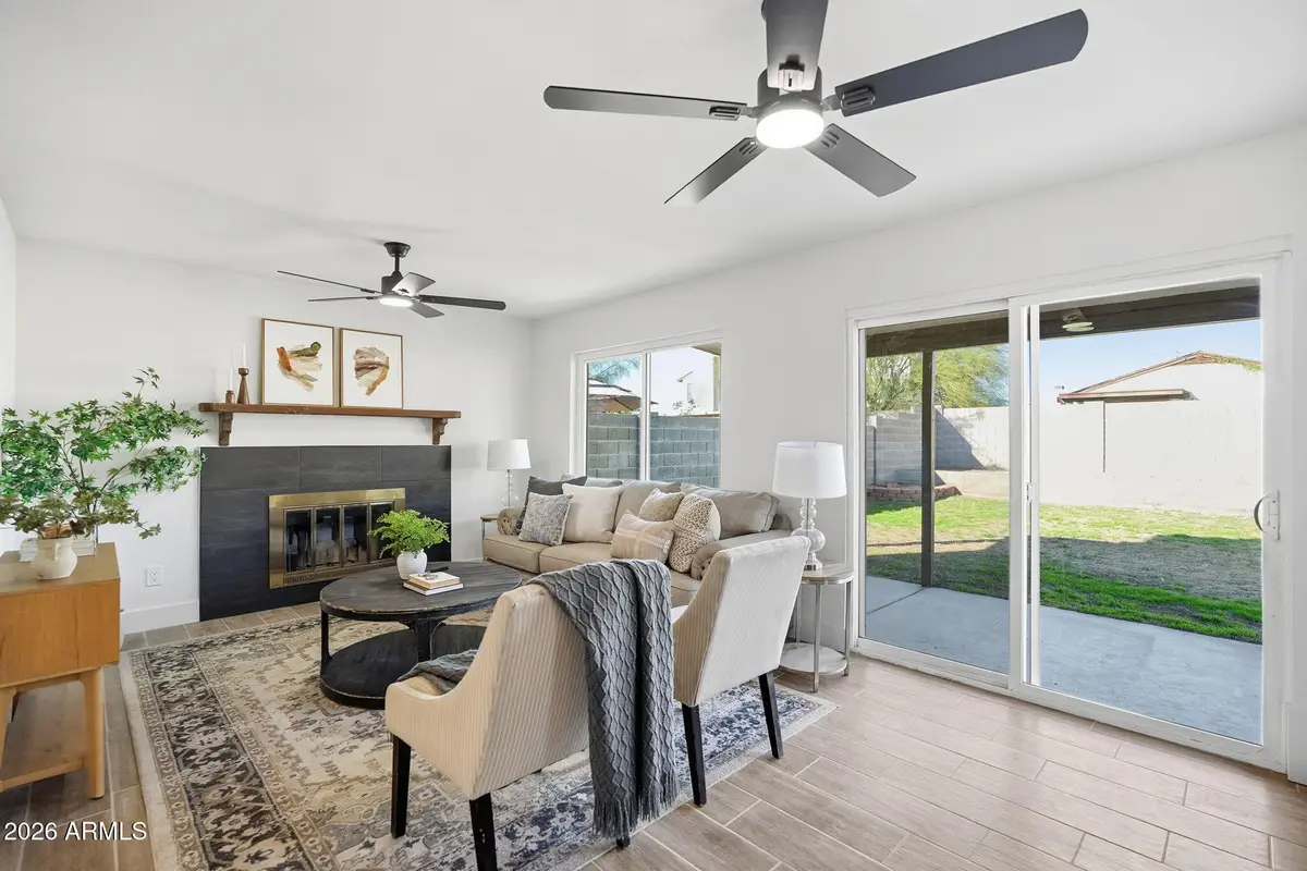 1410 E Topeka Drive, Phoenix, AZ 85024 - Image #1