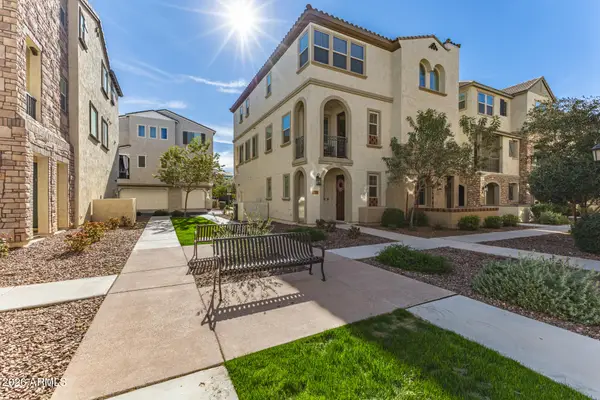 1734 E Hampton Lane, Gilbert, AZ 85295