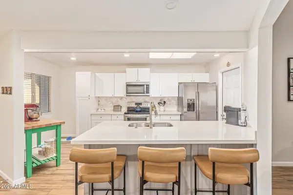 10902 W Topaz Drive, Sun City, AZ 85351