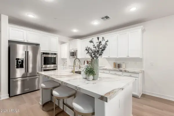 22172 N 94th Lane, Peoria, AZ 85383