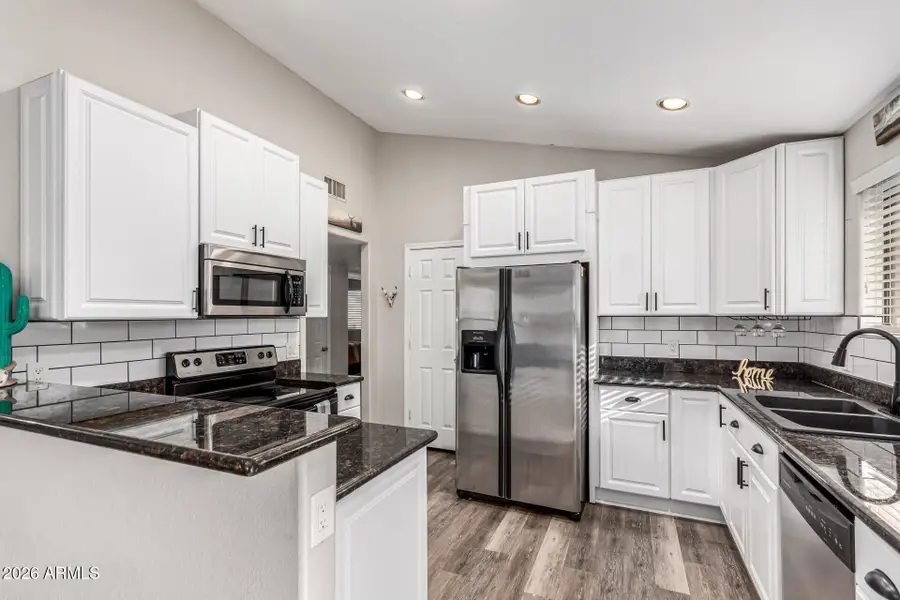 567 W Spur Avenue, Gilbert, AZ 85233 - Image #3