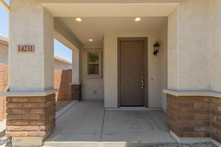 14231 W Bronco Trail, Surprise, AZ 85387 - Image #2
