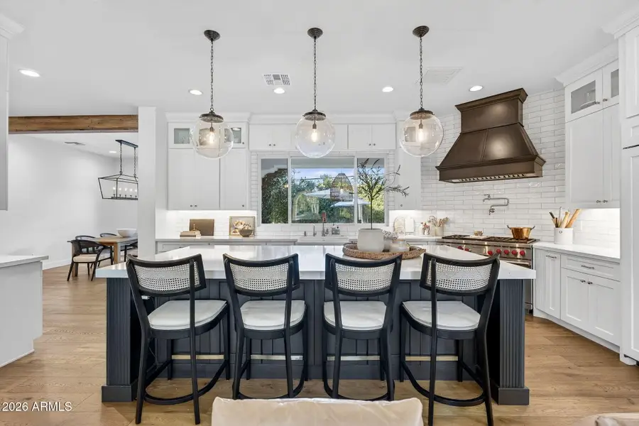 3906 E Crittenden Lane, Phoenix, AZ 85018 - Image #2