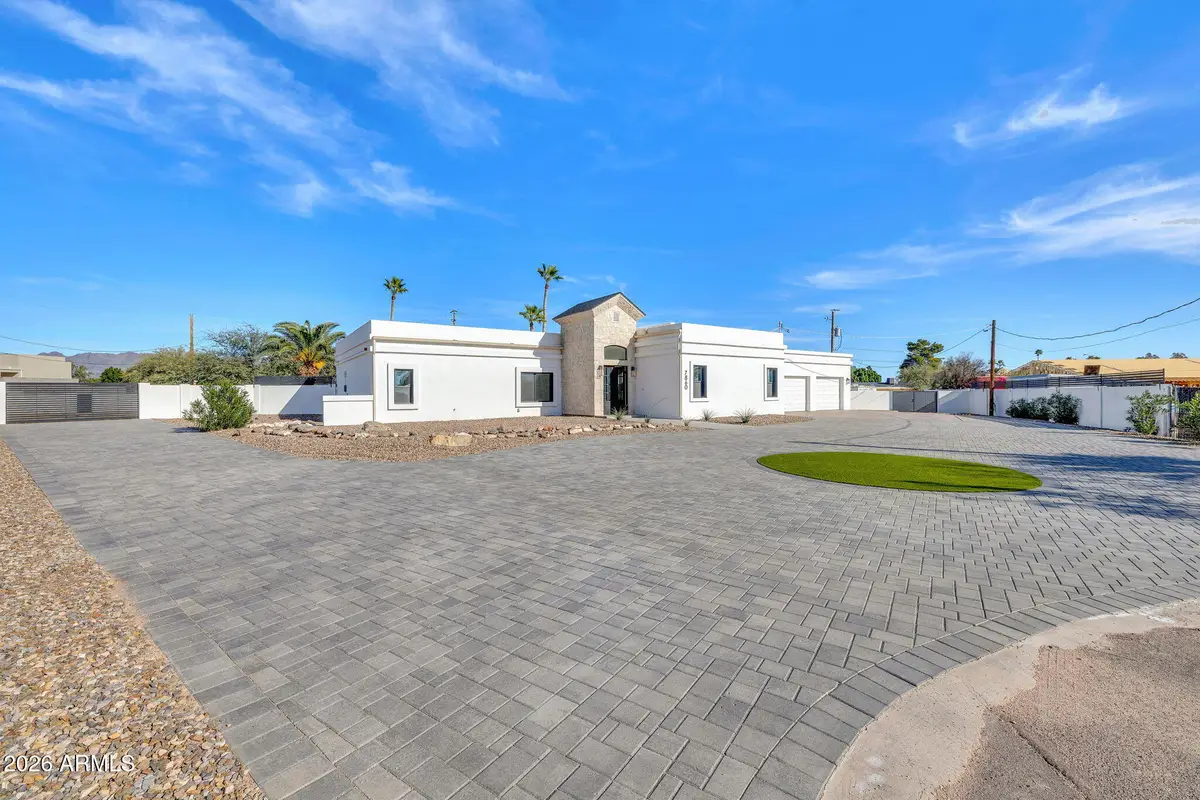 7860 E Davenport Drive, Scottsdale, AZ 85260 - Image #1