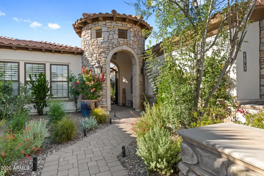 5740 S Gemstone Drive, Chandler, AZ 85249 - Image #2