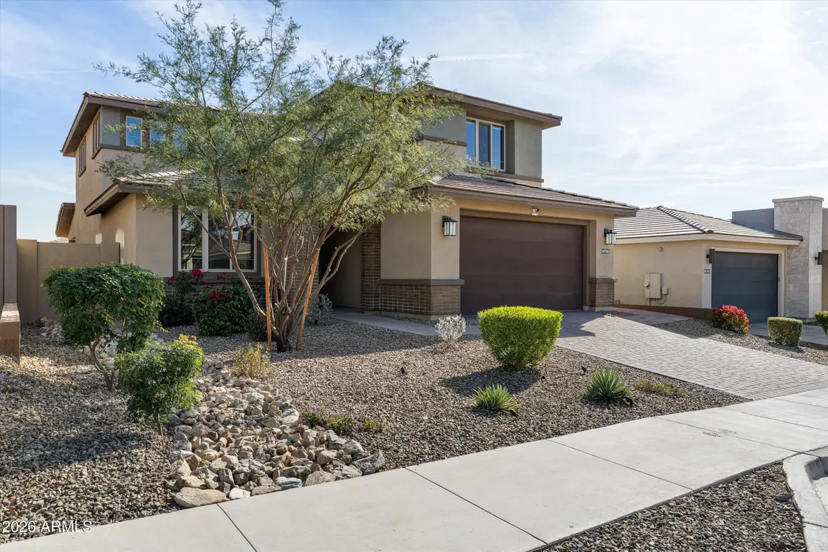 21627 N 59th Way, Phoenix, AZ 85054 - Image #1