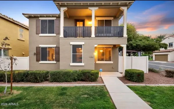 894 S Utilis Drive, Gilbert, AZ 85296