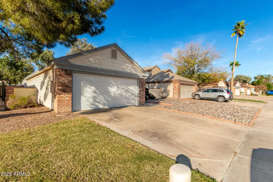 814 E Rockwell Drive, Chandler, AZ 85225 - Image #3