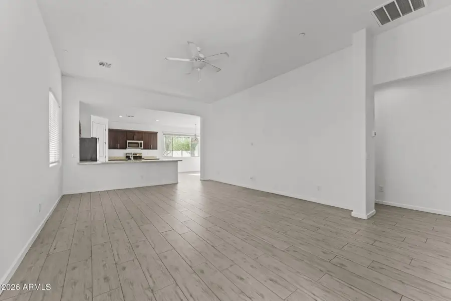 721 E Carol Avenue, Phoenix, AZ 85020 - Image #2