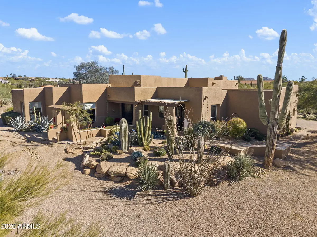 9001 E Lazywood Place, Carefree, AZ 85377 - Image #1