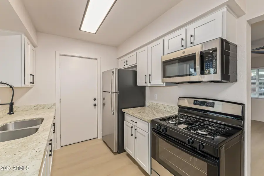 4634 W Weldon Avenue, Phoenix, AZ 85031 - Image #2