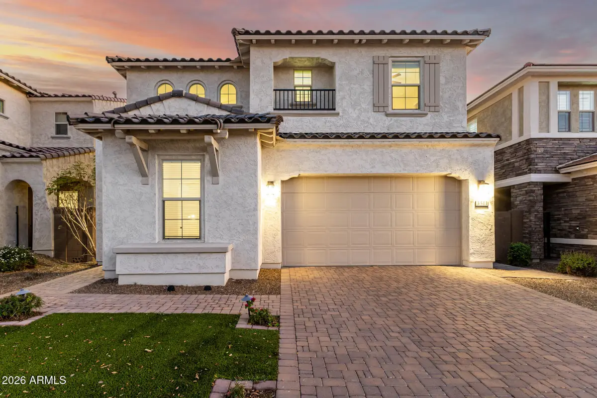 3511 E Crest Lane, Phoenix, AZ 85050 - Image #1