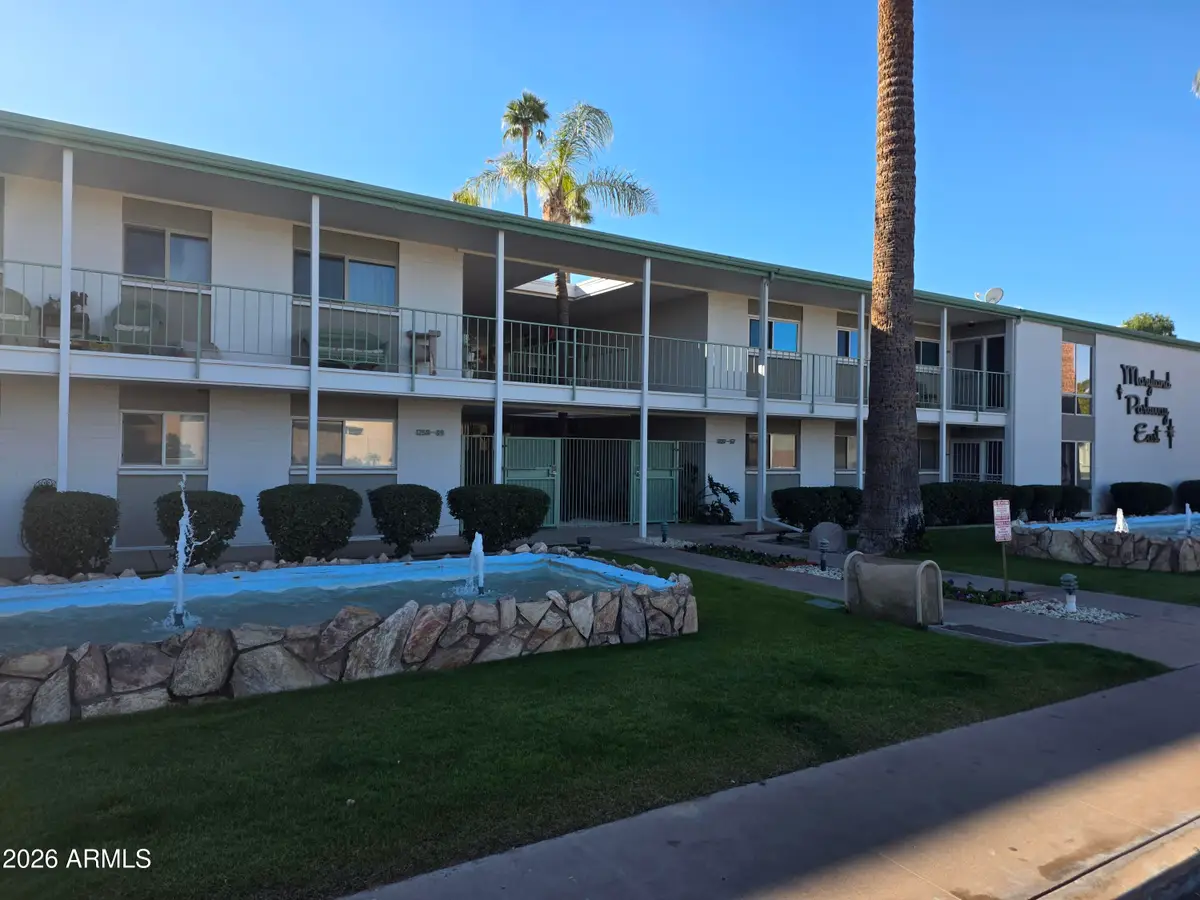 1239 E Maryland Avenue #B, Phoenix, AZ 85014 - Image #1