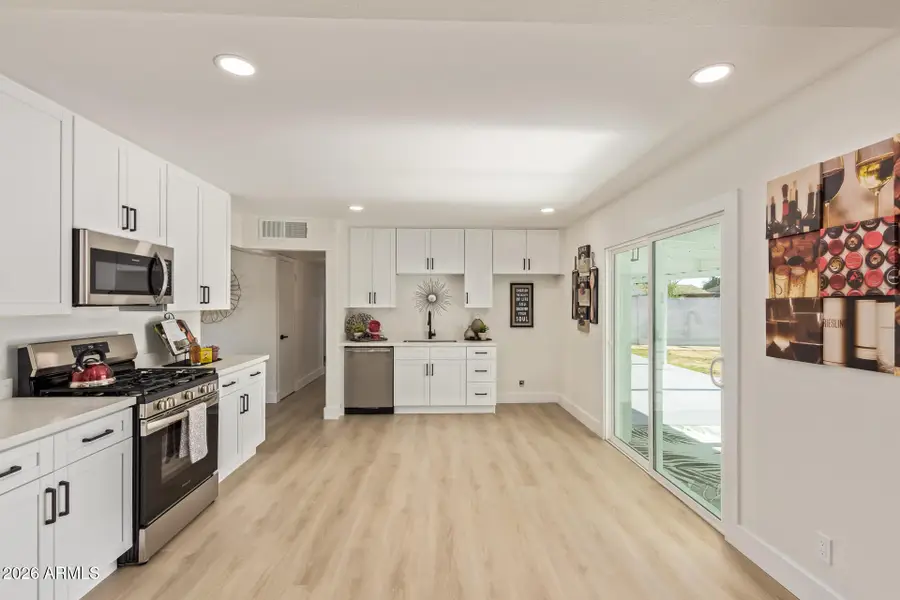 3429 W Sweetwater Avenue, Phoenix, AZ 85029 - Image #2