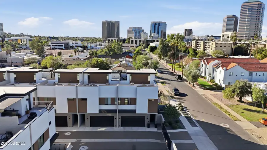 377 E Windsor Avenue #1, Phoenix, AZ 85004 - Image #2