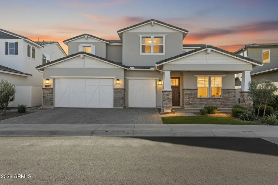 17245 W Middlebury Street, Surprise, AZ 85388 - Image #2