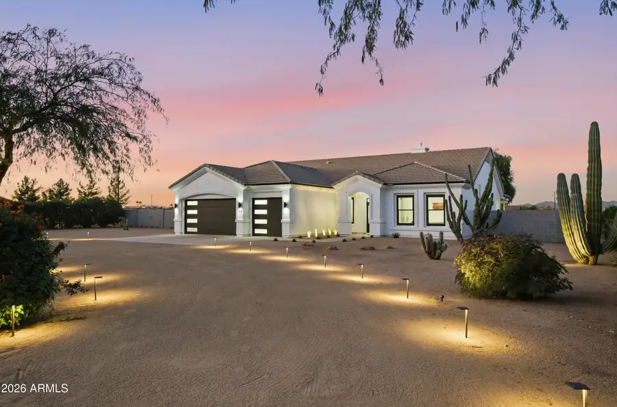 608 W Restin Road, Deer Valley, AZ 85086 - Image #2