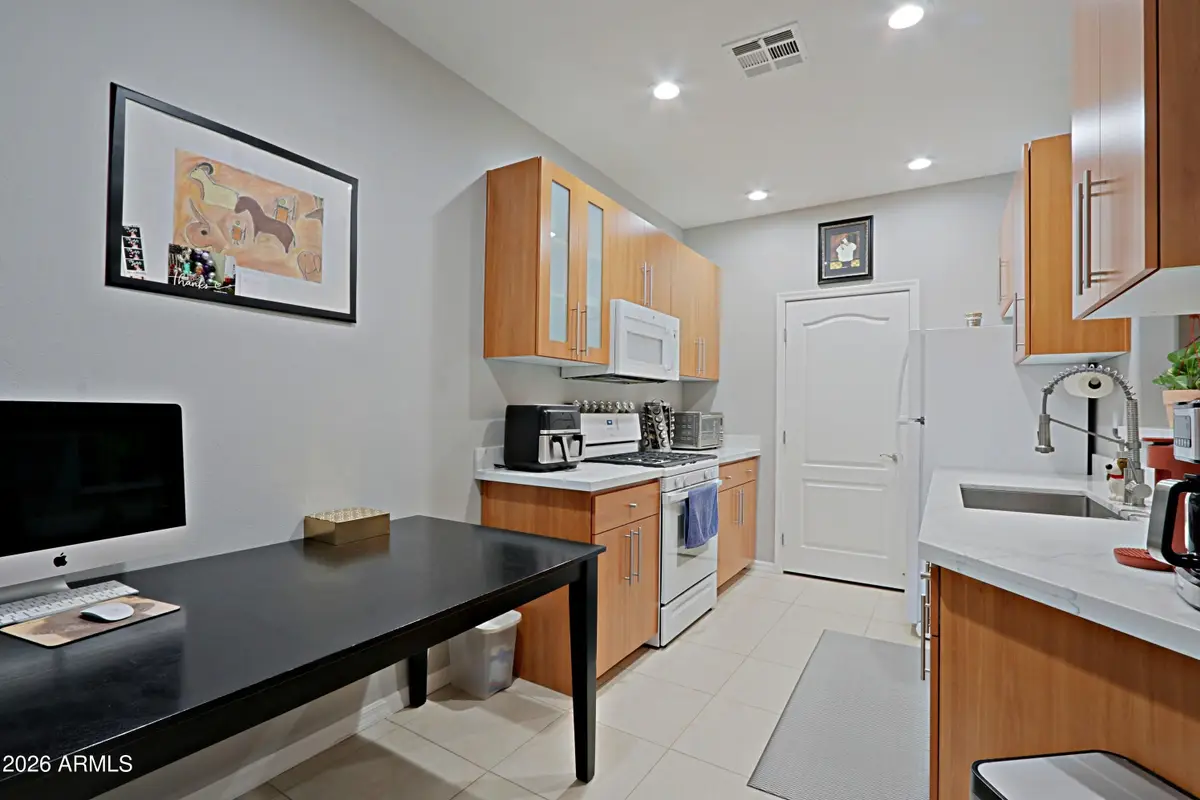 6900 E Princess Drive #2215, Phoenix, AZ 85054 - Image #1