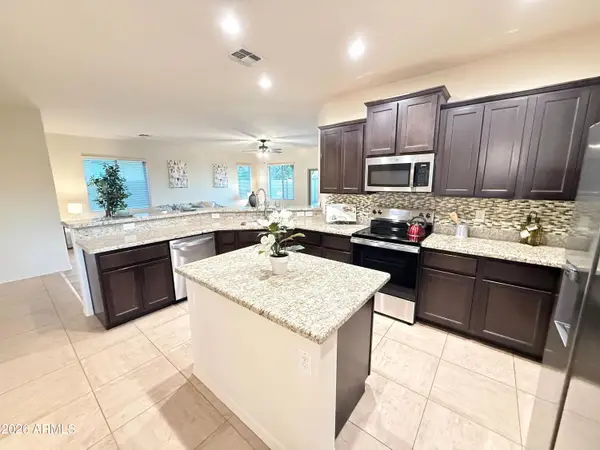 207 E Carob Drive, Chandler, AZ 85286