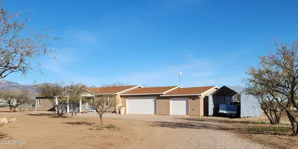 417 E Allen Lane, Huachuca City, AZ 85616