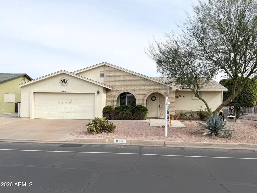 849 S Park View Circle, Mesa, AZ 85208 - Image #2