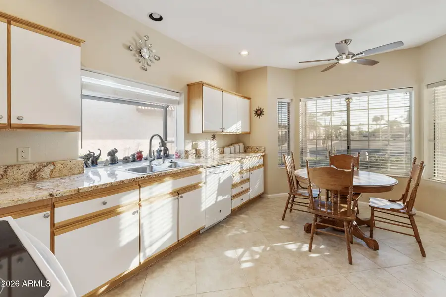 25208 S Pinewood Drive, Sun Lakes, AZ 85248 - Image #2