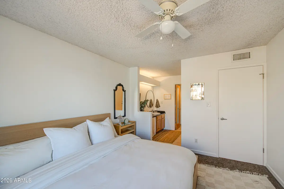 1832 N 52nd Street #205, Phoenix, AZ 85008 - Image #1