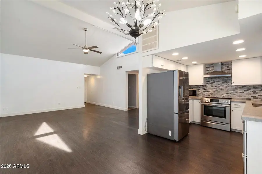 7132 N 63rd Drive, Glendale, AZ 85301 - Image #2