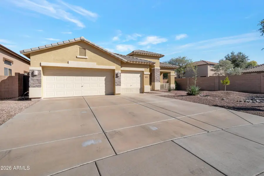 1912 E Flintlock Way, Chandler, AZ 85286 - Image #2