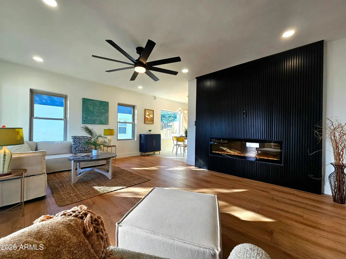 4234 N 2nd Drive, Phoenix, AZ 85013 - Image #1