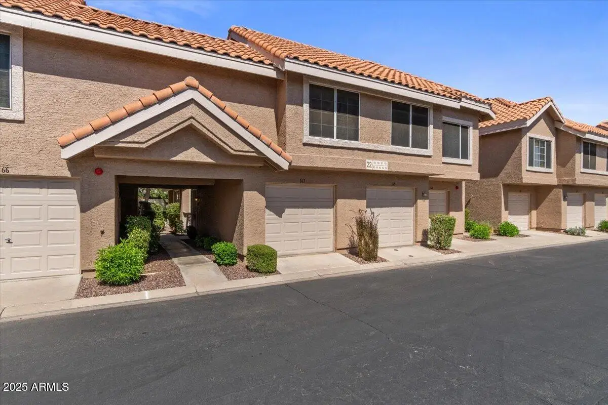 1633 E Lakeside Drive #167, Gilbert, AZ 85234 - Image #1