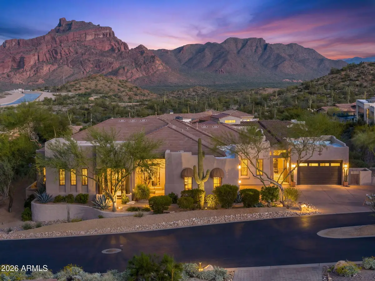 4317 N Brighton Circle, Mesa, AZ 85207 - Image #1