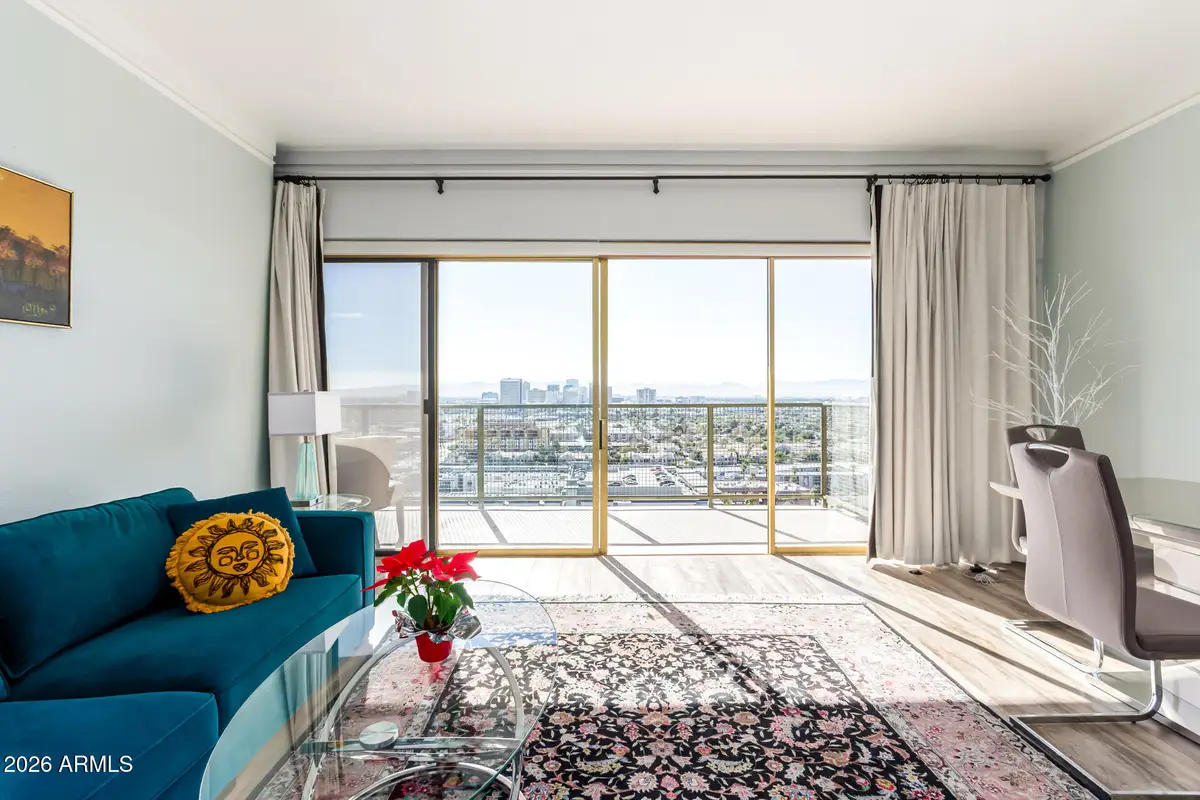 4750 N Central Avenue #J17, Phoenix, AZ 85012 - Image #1