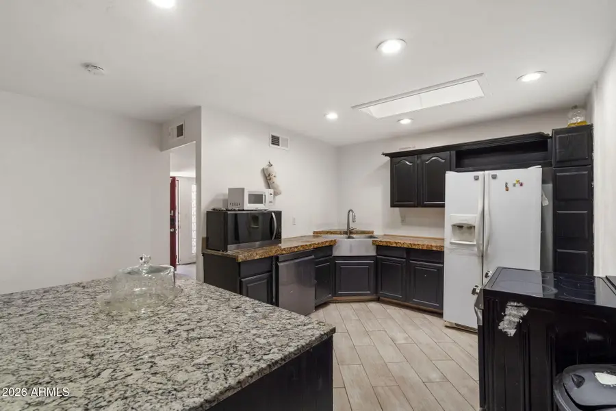 7319 N 33rd Avenue, Phoenix, AZ 85051 - Image #3