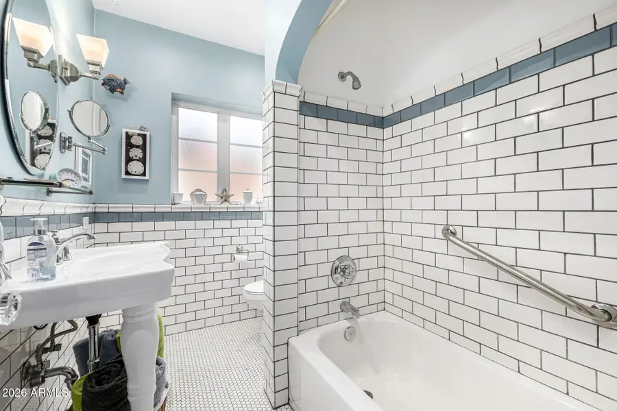 334 W Roma Avenue, Phoenix, AZ 85013 - Image #3