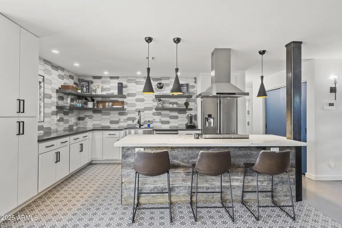 3355 N 6th Avenue, Phoenix, AZ 85013 - #1