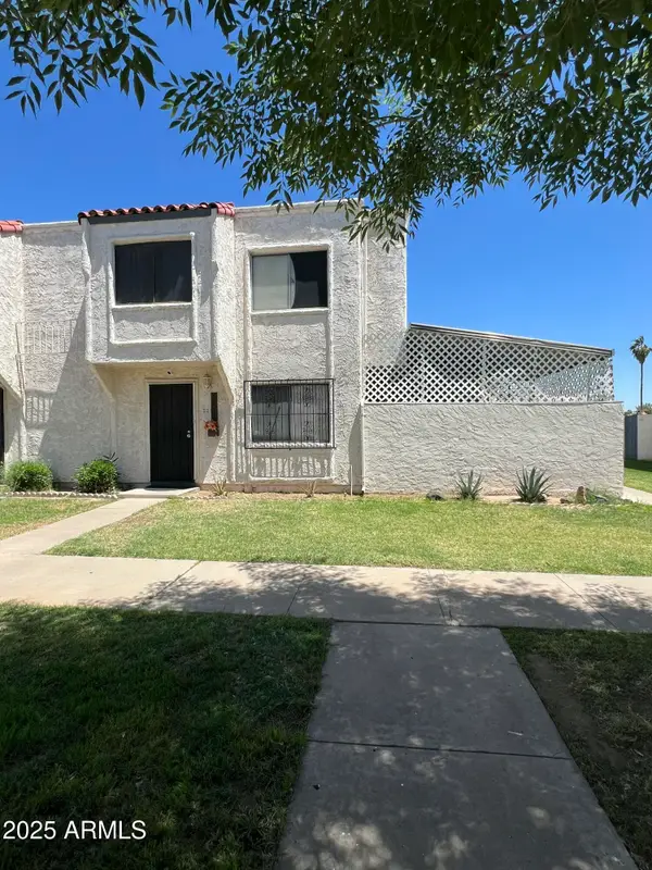 5212 N 42nd Lane, Phoenix, AZ 85019