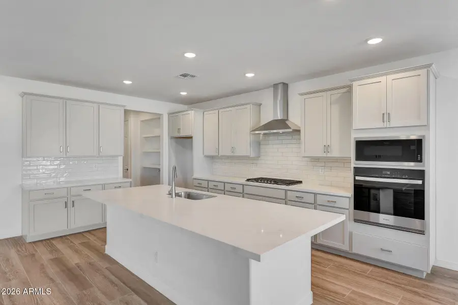 28886 N 174th Lane, Surprise, AZ 85387 - Image #2