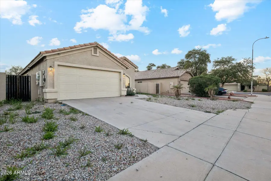 2233 W Alta Vista Road, Phoenix, AZ 85041 - Image #3