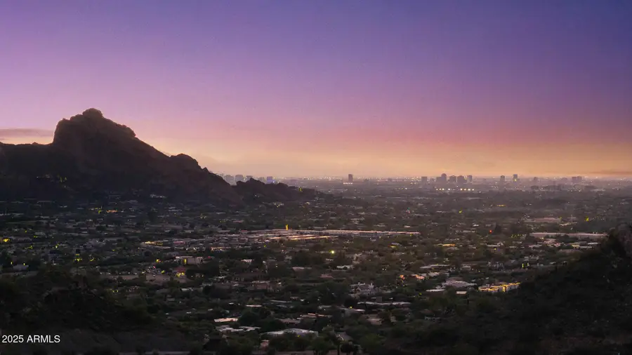 7045 N Invergordon Road #W, Paradise Valley, AZ 85253 - Image #3