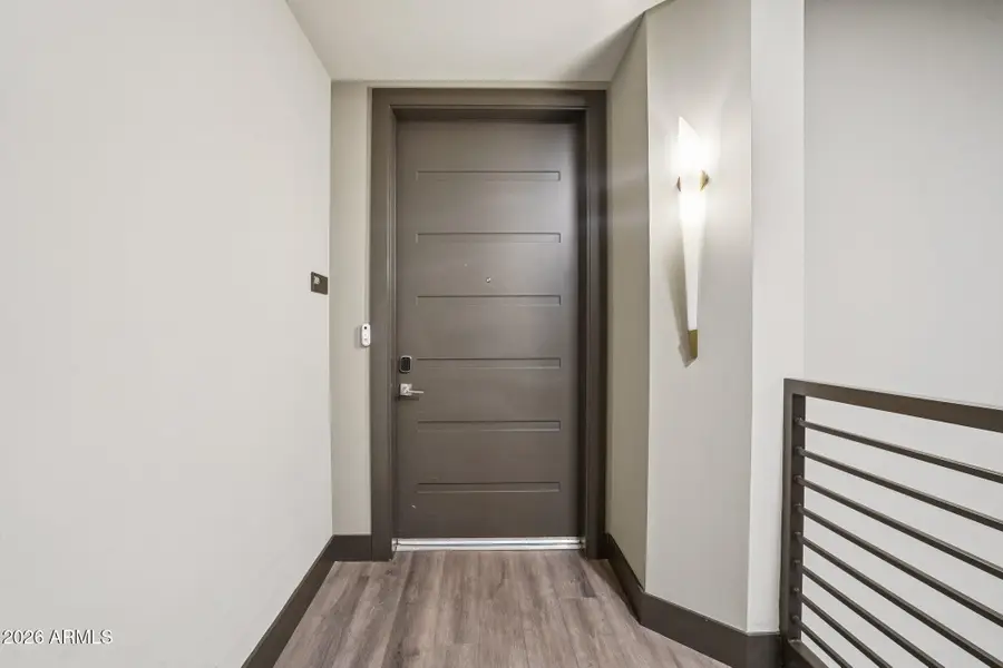 5250 E Deer Valley Drive #209, Phoenix, AZ 85054 - Image #3