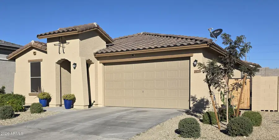24224 W Hess Avenue, Buckeye, AZ 85326 - Image #2