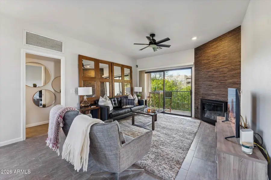 16323 E Arrow Drive #202, Fountain Hills, AZ 85268 - Image #2